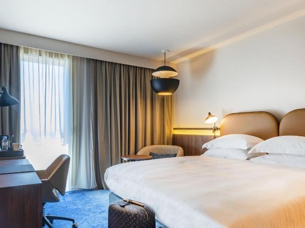 Crowne Plaza - Nice - Grand Arenas, an IHG Hotel : photo 10 de la chambre chambre premium avec 1 lit king-size