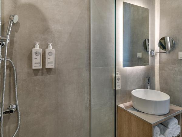 43 Ave : photo 10 de la chambre chambre double supérieure