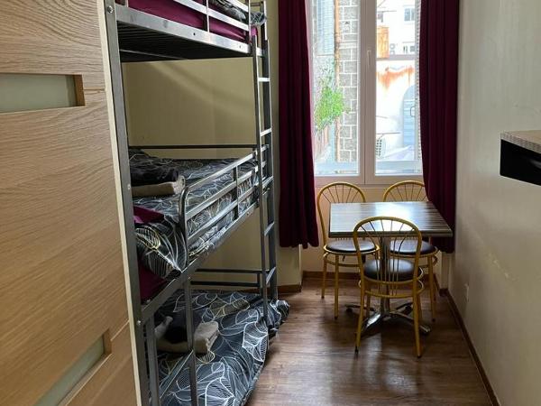 Hôtel Lyonnais : photo 1 de la chambre lit simple dans dortoir mixte