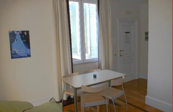 Residence gli Angioini srl : photo 5 de la chambre chambre quadruple classique