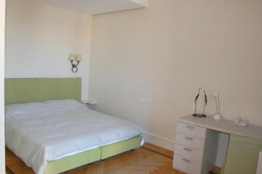 Residence gli Angioini srl : photo 4 de la chambre chambre quadruple classique