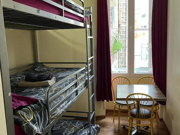 Hôtel Lyonnais : photo 4 de la chambre lit simple dans dortoir mixte