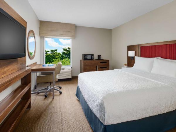 Hampton Inn Ft. Lauderdale-Cypress Creek : photo 1 de la chambre chambre lit queen-size accessible aux personnes à mobilité réduite - non-fumeurs