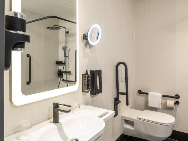 Hotel Mercure Wien City : photo 4 de la chambre chambre standard - accessible aux personnes à mobilité réduite