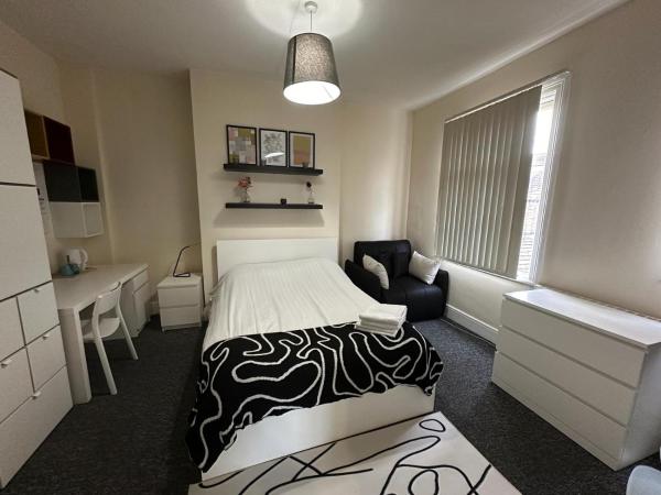 Abbeyfield Guesthouse : photo 1 de la chambre chambre double avec salle de bains commune