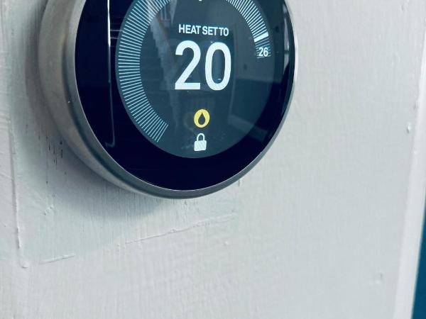 Abbeyfield Guesthouse : photo 9 de la chambre chambre double avec salle de bains commune