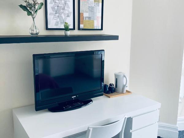 Abbeyfield Guesthouse : photo 5 de la chambre chambre double avec salle de bains commune