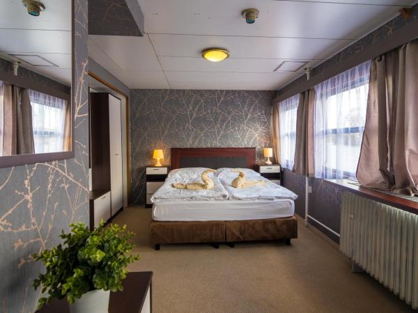 Botel Vodnik : photo 1 de la chambre chambre double - vue sur fleuve