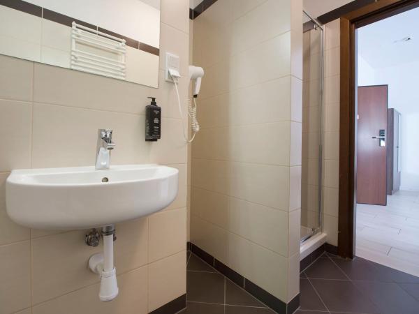 MariSol : photo 8 de la chambre chambre familiale avec balcon