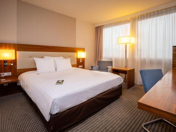 Mövenpick Hotel Geneva : photo 1 de la chambre chambre lit king-size deluxe