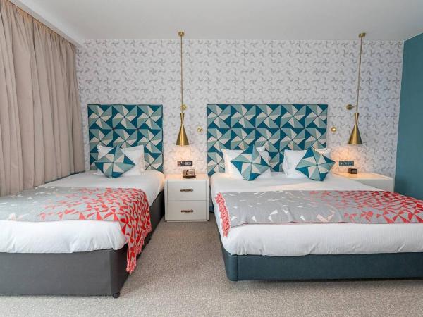 Hilton Bournemouth : photo 7 de la chambre chambre lit king-size avec lit simple d’appoint