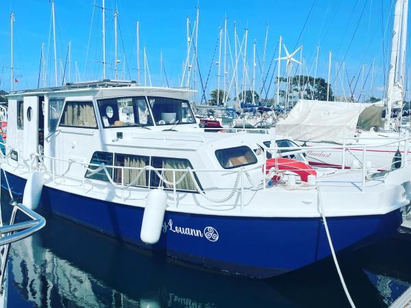 Bateau à quai, logement atypique chaleureux : photo 3 de la chambre mobile home