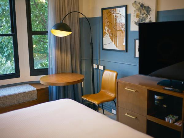 Hotel Julian : photo 4 de la chambre chambre lit king-size standard