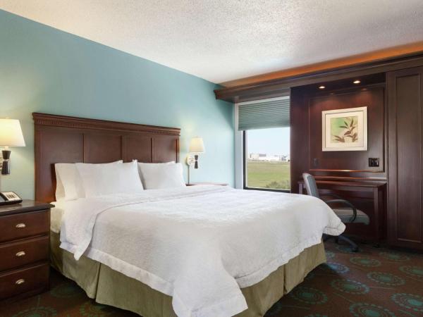 Hampton Inn Houston Northwest : photo 1 de la chambre chambre lit king-size - non-fumeurs