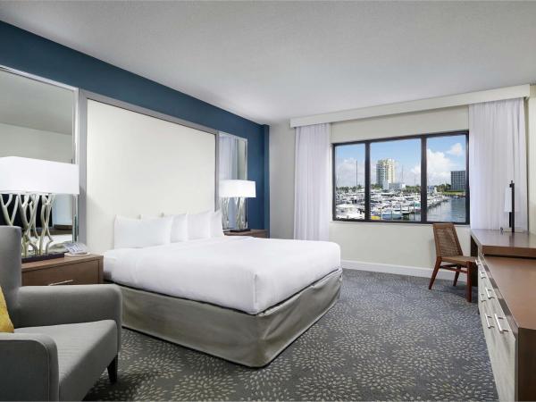 Bahia Mar Fort Lauderdale Beach - DoubleTree by Hilton : photo 3 de la chambre chambre lit king-size avec vue - non-fumeurs