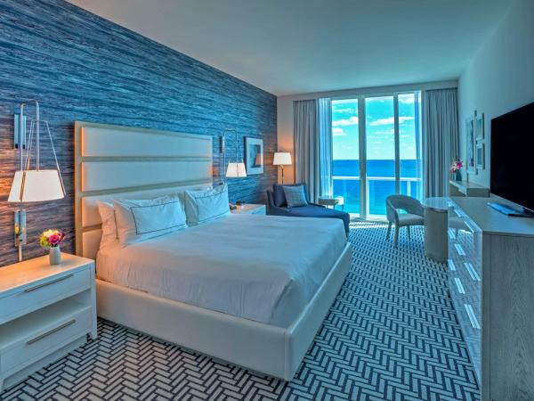 Hotel Maren Fort Lauderdale Beach, Curio Collection By Hilton : photo 4 de la chambre premium king room with balcony and oceanfront