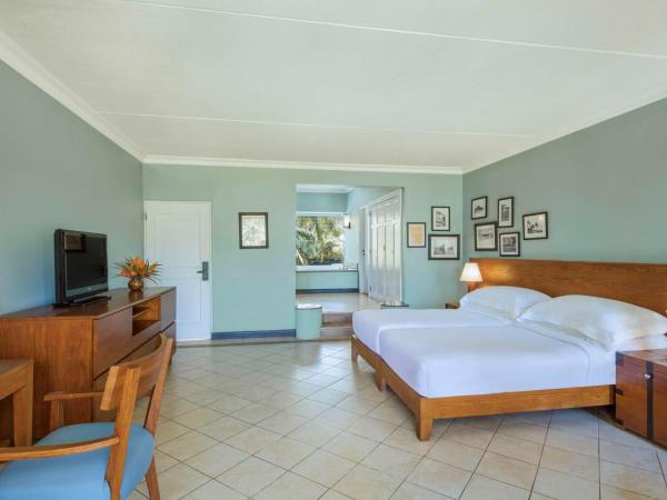 Outrigger Mauritius Beach Resort : photo 5 de la chambre chambre lits jumeaux deluxe