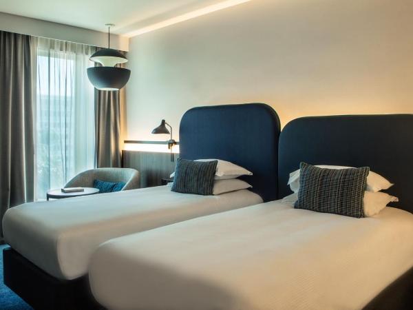 Crowne Plaza - Nice - Grand Arenas, an IHG Hotel : photo 6 de la chambre chambre standard avec 2 lits jumeaux