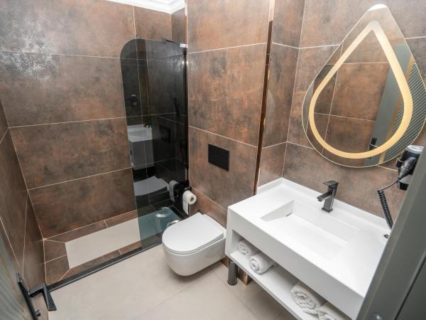 216 Ruby Suite : photo 8 de la chambre chambre double deluxe avec balcon