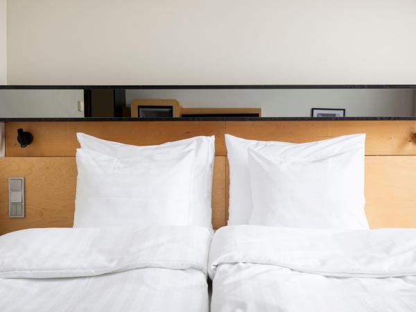 Original Sokos Hotel Tapiola Garden Espoo : photo 5 de la chambre chambre double ou lits jumeaux supérieure