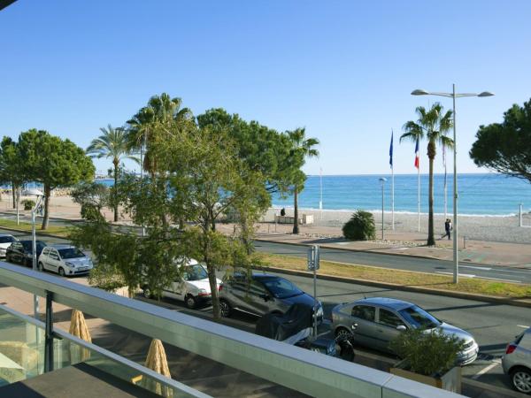 Tiercé Hotel : photo 1 de la chambre privilege double room - sea view or racecourse view