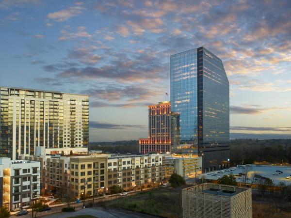 Atlanta Marriott Buckhead Hotel & Conference Center : photo 9 de la chambre chambre king - niveau concierge