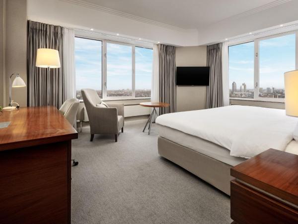 Hotel Okura Amsterdam - The Leading Hotels of the World : photo 3 de la chambre chambre supérieure avec vue