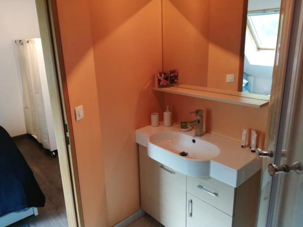 Le Clos de la Commanderie : photo 5 de la chambre chambre double