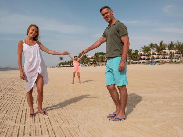 JA The Resort - JA Lake View Hotel, Dubai : photo 9 de la chambre chambre standard avec lit king-size - accès à la plage et au parc aquatique splash