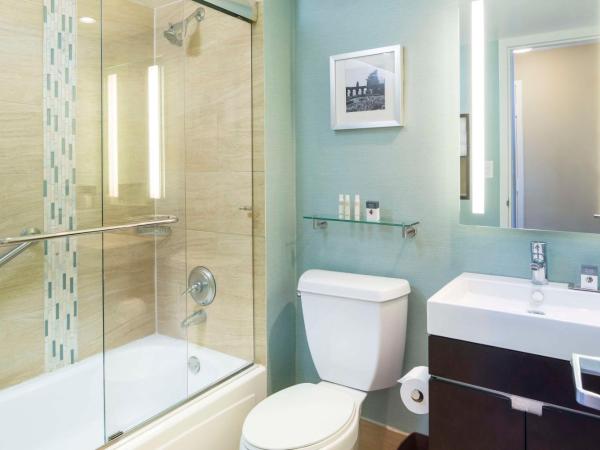 DoubleTree by Hilton Jacksonville Riverfront, FL : photo 3 de la chambre chambre double avec 2 lits doubles