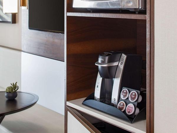 Hilton Garden Inn Waikiki Beach : photo 3 de la chambre chambre avec 2 lits doubles