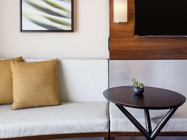 Hilton Garden Inn Waikiki Beach : photo 2 de la chambre chambre avec 2 lits doubles