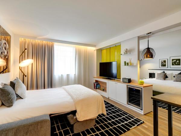 Novotel Paris Centre Bercy : photo 5 de la chambre appartement supérieur avec 1 lit double et vue