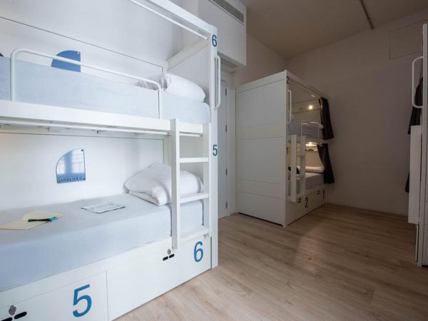 room00 Gran Vía Hostel : photo 1 de la chambre lit dans dortoir mixte de 6 lits