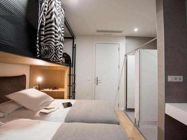 room00 Gran Vía Hostel : photo 2 de la chambre chambre double Économique