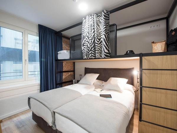 room00 Gran Vía Hostel : photo 1 de la chambre chambre double Économique