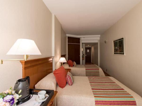 Hotel Solans Riviera : photo 3 de la chambre chambre lits jumeaux exécutive