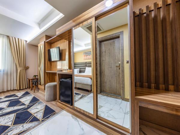 Dem İstanbul Airport Hotel : photo 7 de la chambre chambre triple deluxe