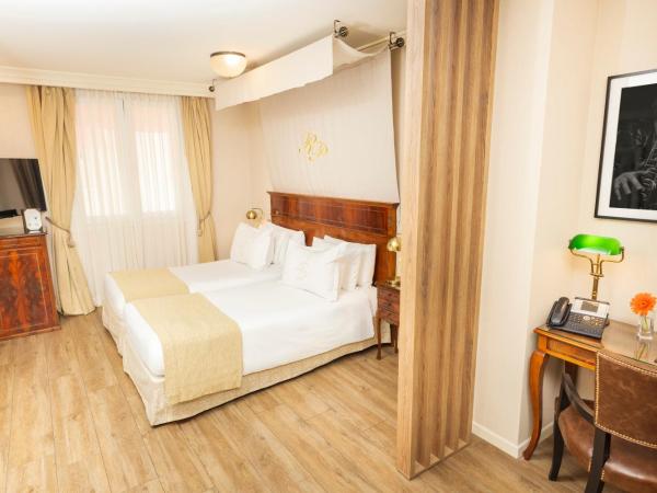 Melia Recoleta Plaza Hotel : photo 10 de la chambre hébergement lit king-size premium