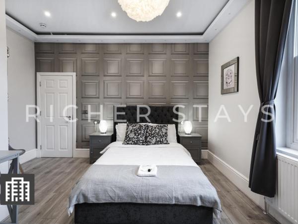 Hackney Suites - En-suite rooms & amenities : photo 2 de la chambre chambre double avec salle de bains privative