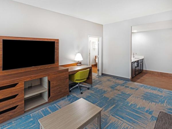 Hampton Inn and Suites Houston Central : photo 2 de la chambre suite 1 chambre lit queen-size - non-fumeurs
