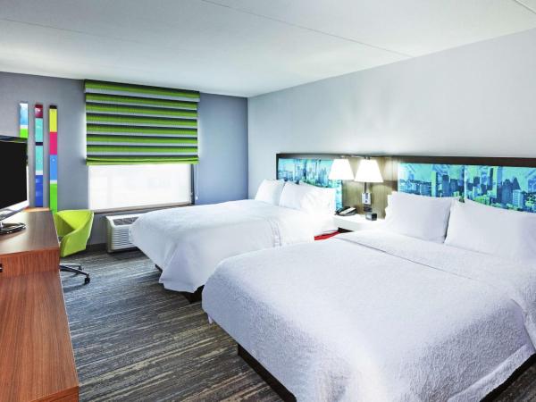 Hampton Inn & Suites Houston-Bush Intercontinental Airport : photo 1 de la chambre chambre 2 lits queen-size - non-fumeurs