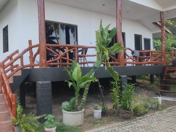 Last Hammock Beach Resort : photo 1 de la chambre chambre double - vue sur jardin