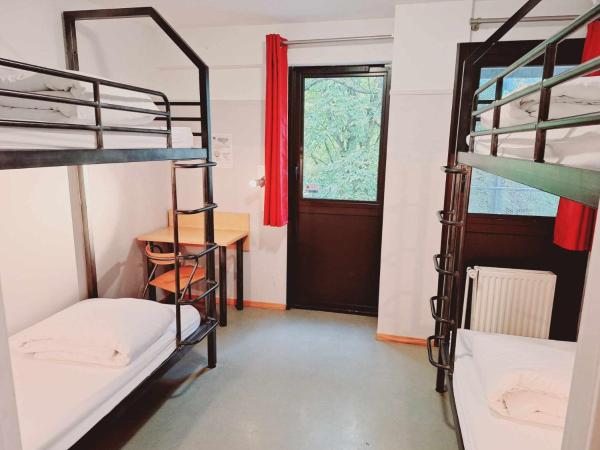 CIS de Champagne - Ethic Etapes : photo 4 de la chambre chambre quadruple