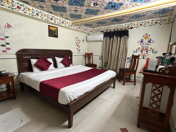 Virasat Mahal Heritage Hotel : photo 2 de la chambre chambre double standard