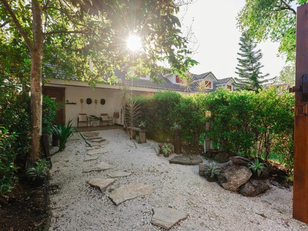 60s Town : photo 9 de la chambre chambre double deluxe avec baignoire