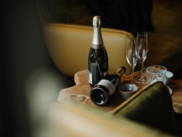 Bergwelt Grindelwald - Alpine Design Resort : photo 5 de la chambre chambre double deluxe avec balcon