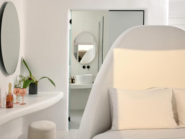 Million Stars Mykonos : photo 10 de la chambre suite aquatique topaz riviera avec piscine privée