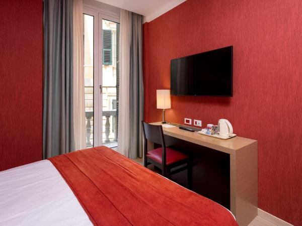 Best Western Porto Antico : photo 6 de la chambre chambre lit king-size deluxe avec canapé-lit