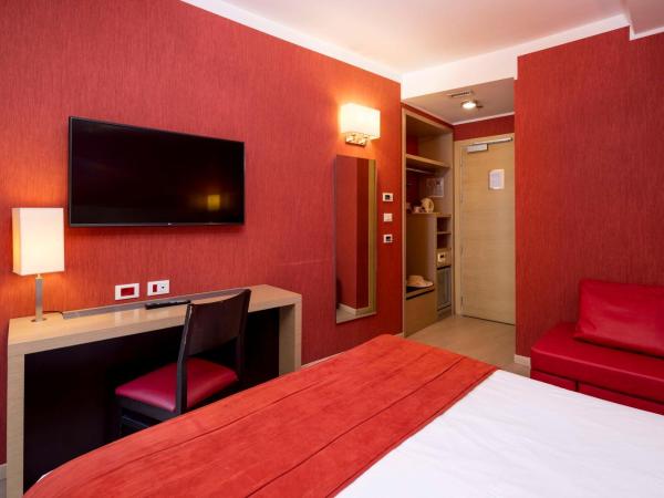 Best Western Porto Antico : photo 4 de la chambre chambre lit king-size deluxe avec canapé-lit